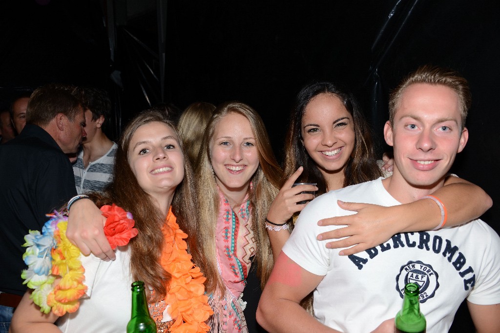 ../Images/Blacklight Ibiza Party 142.jpg